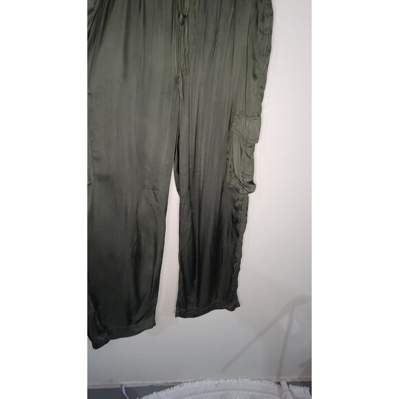 Aerie Olive Green Satin Cargo Pants Size Large | Soft Silky Wide Leg Utility - Picture 2 of 8